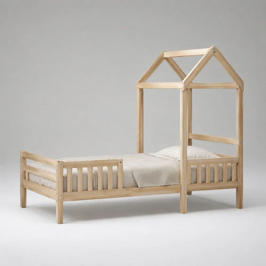 Lit enfant cabane en bois naturel 80 × 160 cm avec sommier à lattes et barrières